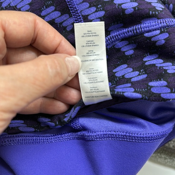 LIKE NEW! Ivivva Print Rhythmic Tight - Picture 9 of 9